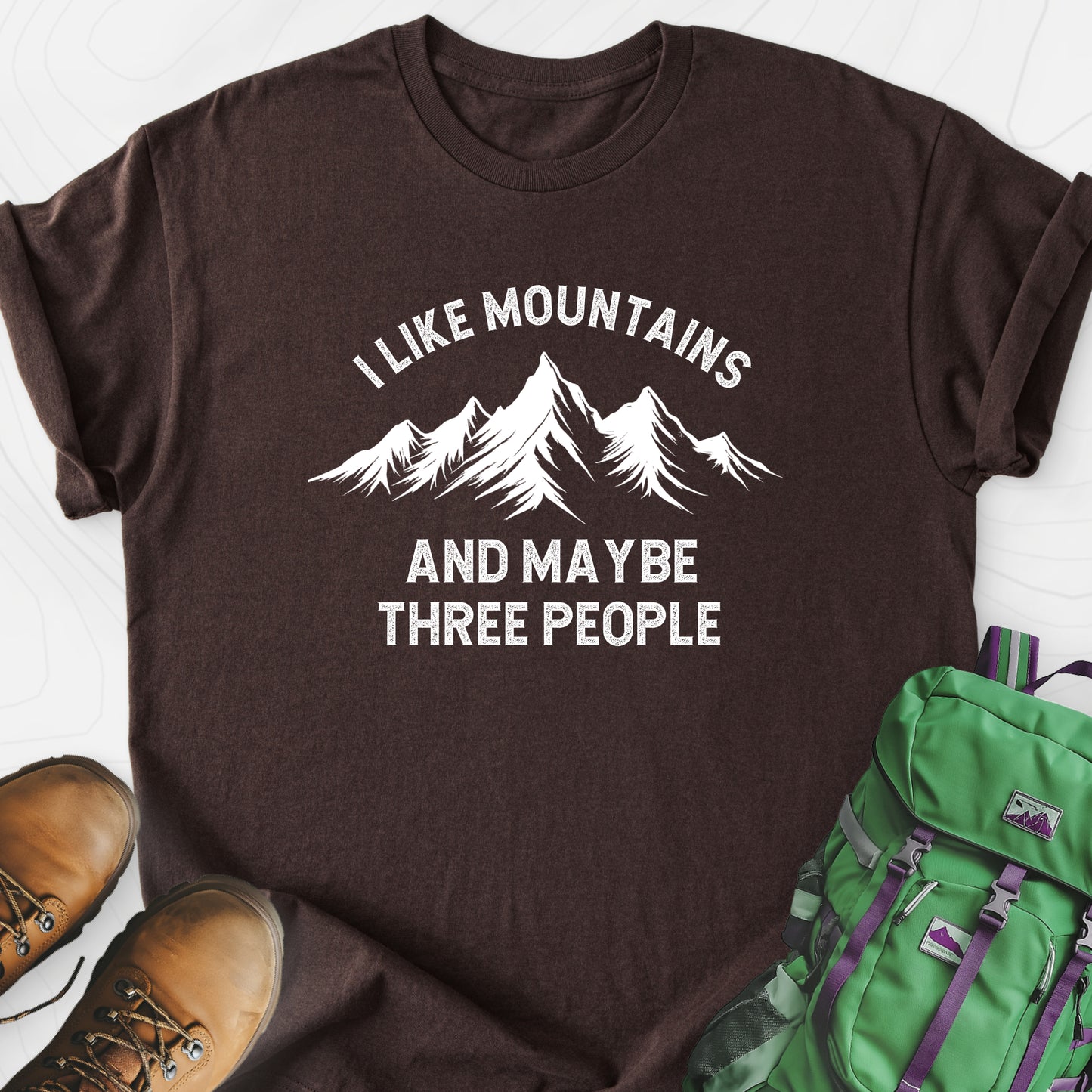 I Like Mountains And Maybe Three People Dark Chocolate front print lightweight T-shirt