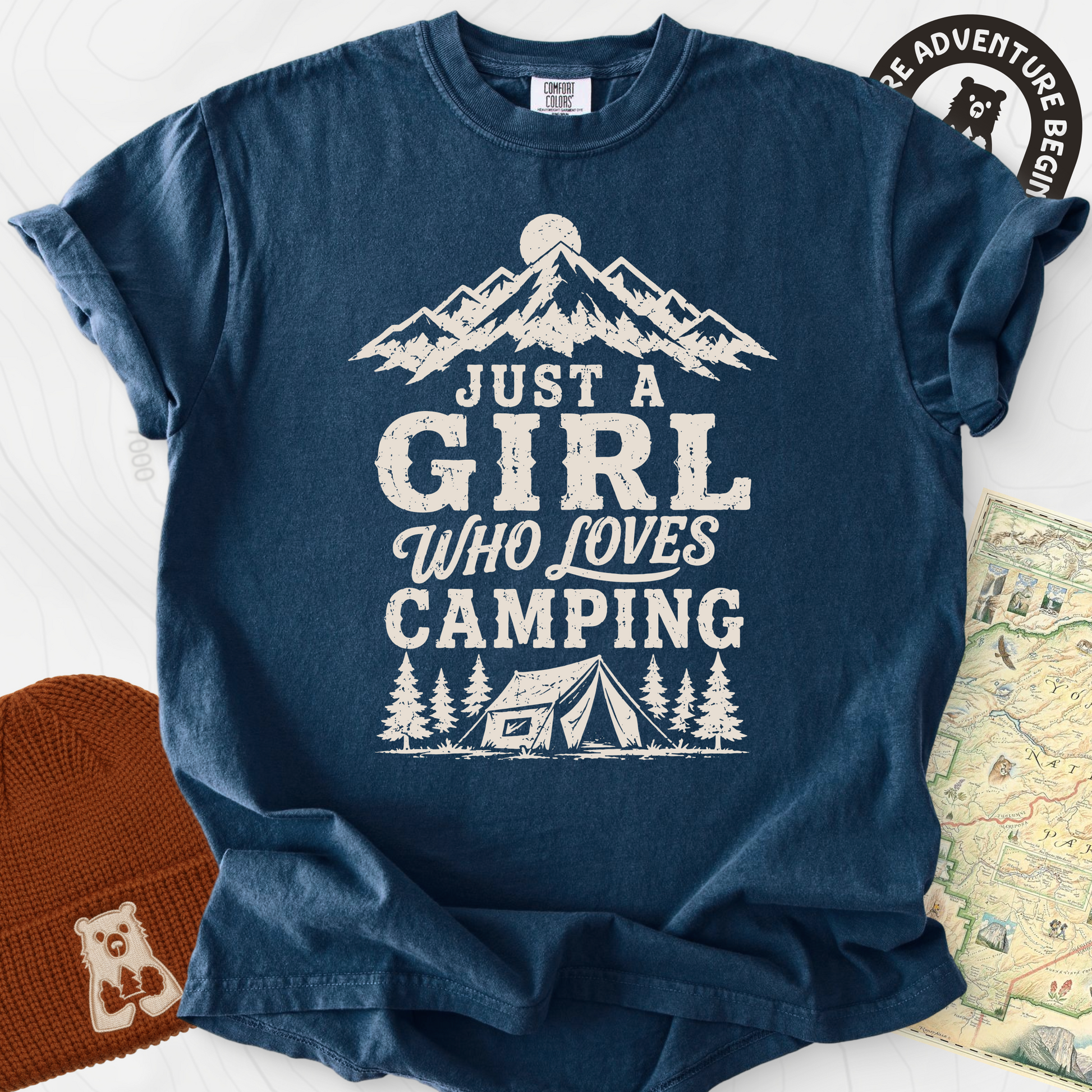 Girl Who Loves Camping Navy front print heavyweight T-shirt