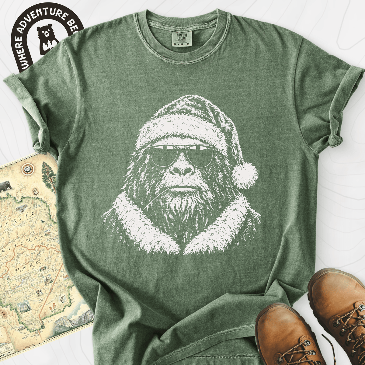 Cool Santa Squatch Moss front print heavyweight T-shirt